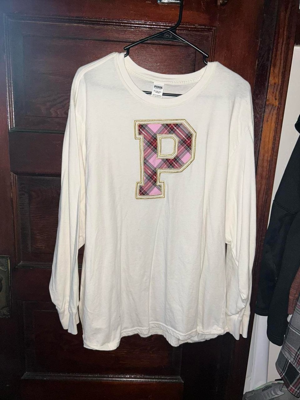 VS PINK Long Sleeve Tee